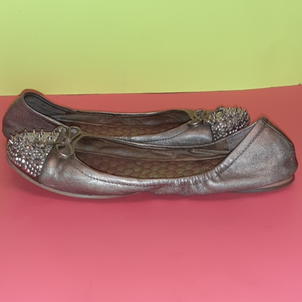 Sam Edelman Gold Spiked Flats,size 8M